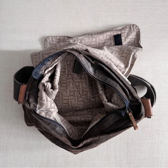 Bed Stu Declan Waxed Canvas Messenger Bag - Picture 11 of 13